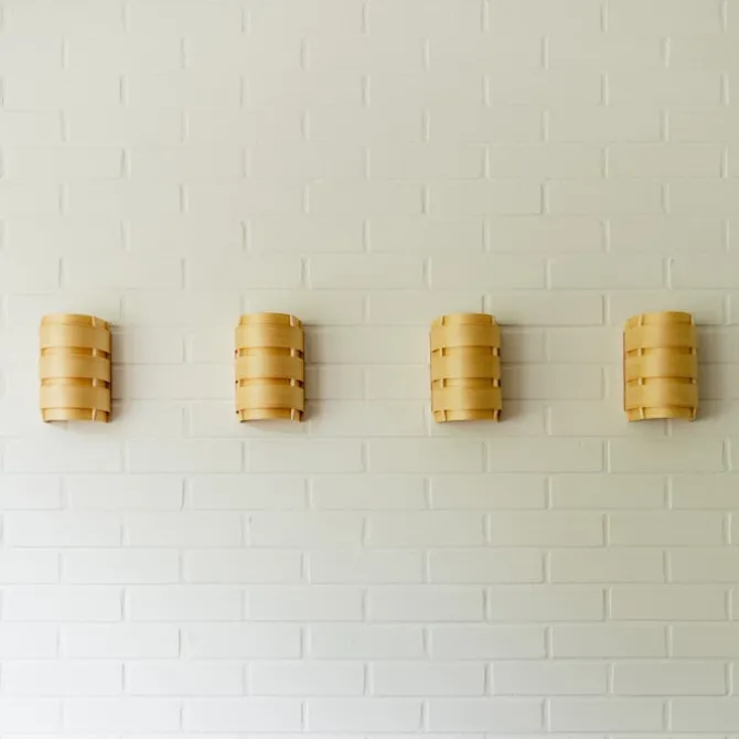 1004 Hans Wall Light