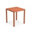 858 Nova Table 70X70 Maple Red