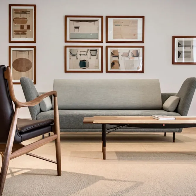 57 sofa Brownished Steel/Dark oiled oak