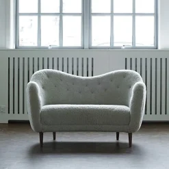 46 sofa Clear oiled oak