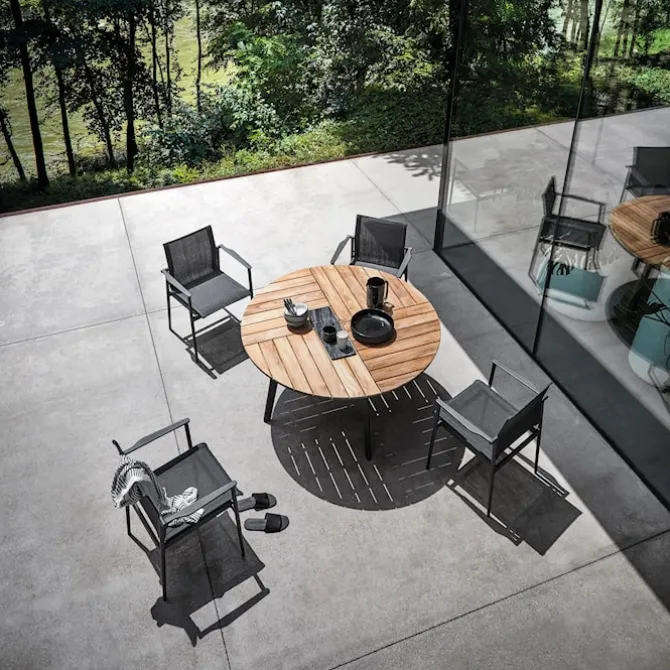 180 Stacking Chair with Arms