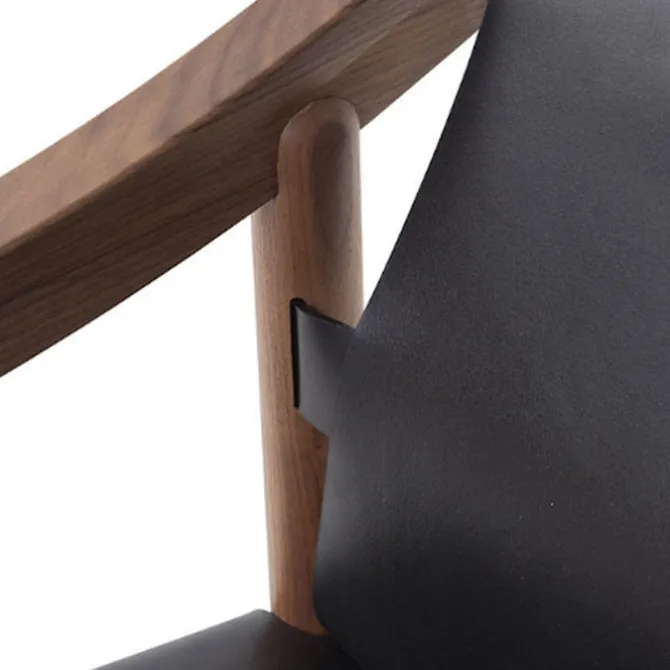 905 stol American Walnut