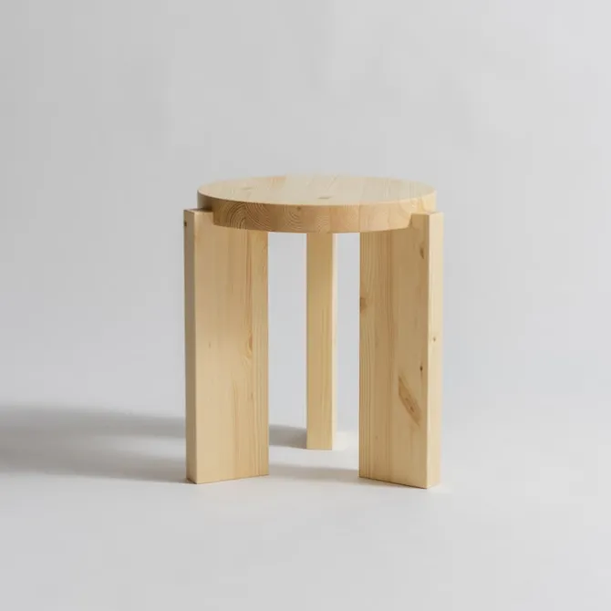 001 Stool