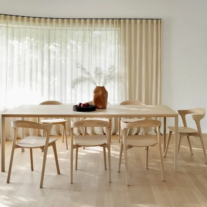 Air Dining Table