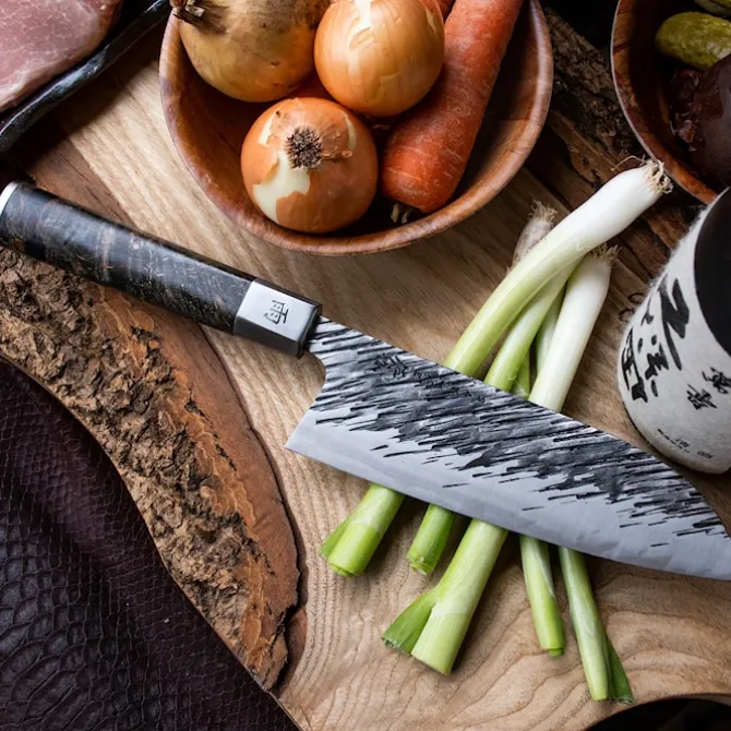 Ame Santoku Kokkekniv 18 cm
