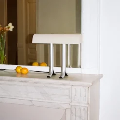 Anagram bordlampe