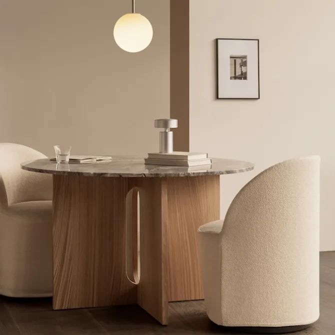 Androgyne spisebord Ø120 cm eik