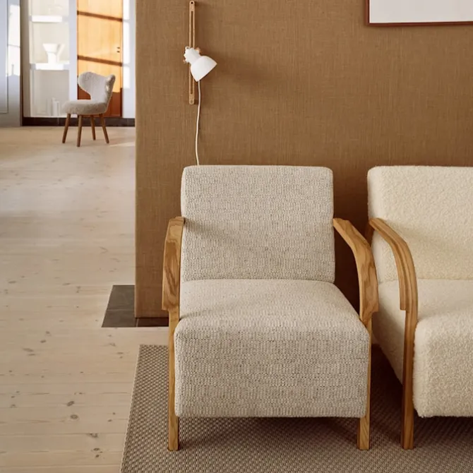Arch Lounge Chair