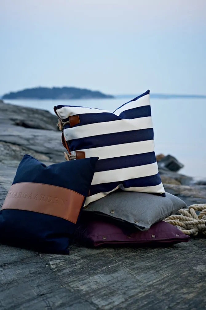 Ava Cushion