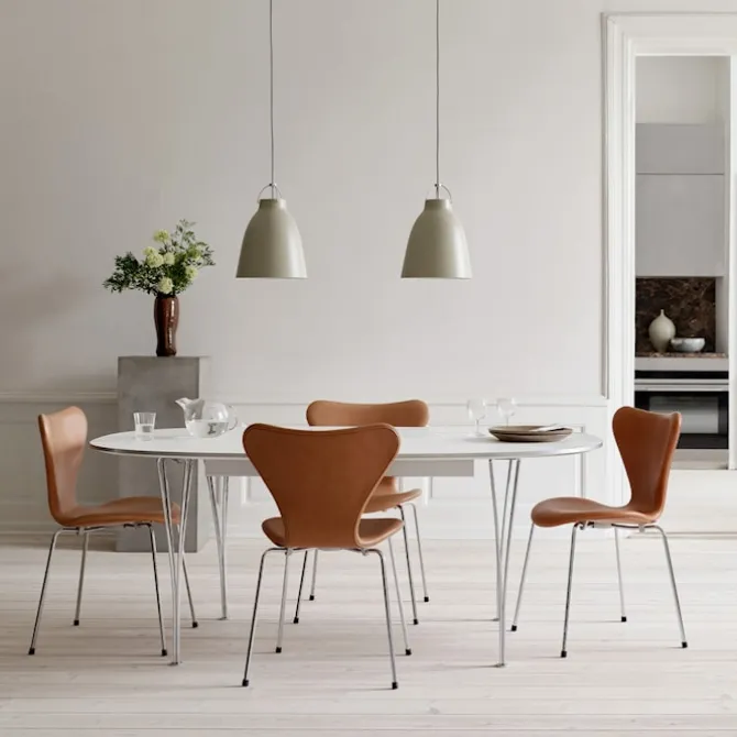 B611 Superellipse spisebord 90 x 135 cm White