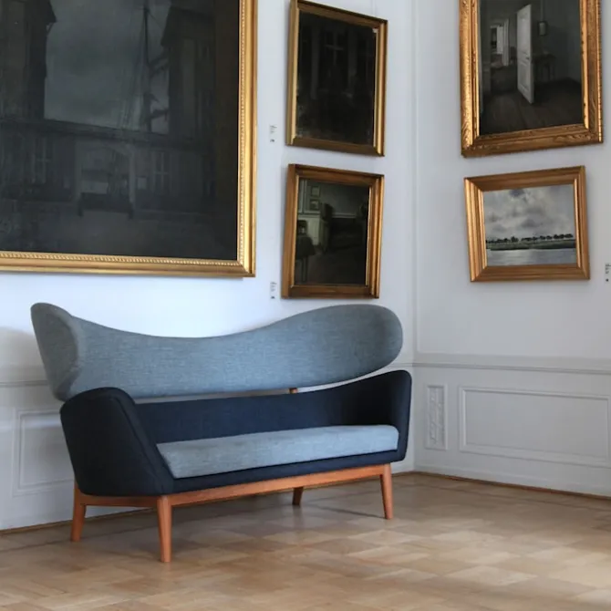 Baker sofa Clear oiled oak