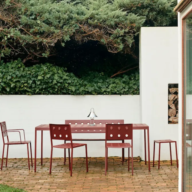 Balcony utendørs spisebord 144 cm