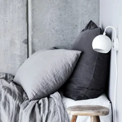 Ball Vegglampe Ø12 cm