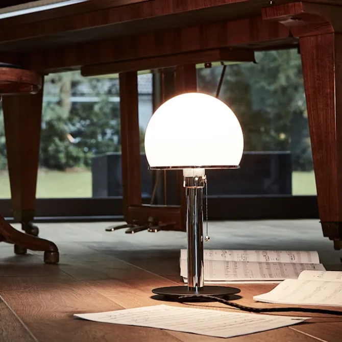 Bauhaus Table Lamp WA 23 SW