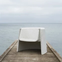 Bit Lounge Chair