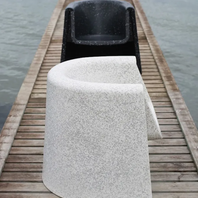 Bit Lounge Chair
