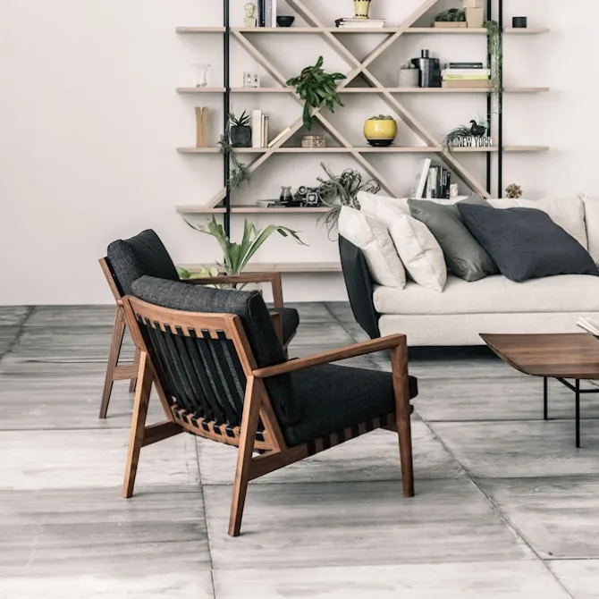 Blava Easy Chair