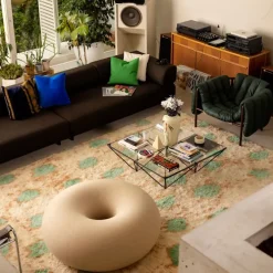 Boa Pouf