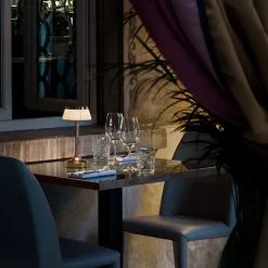 Bon jour unplugged bærbar lampe