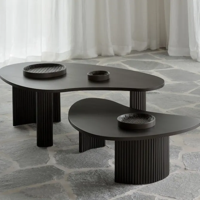 Boomerang Coffee Table 90 x 61 x 29 cm