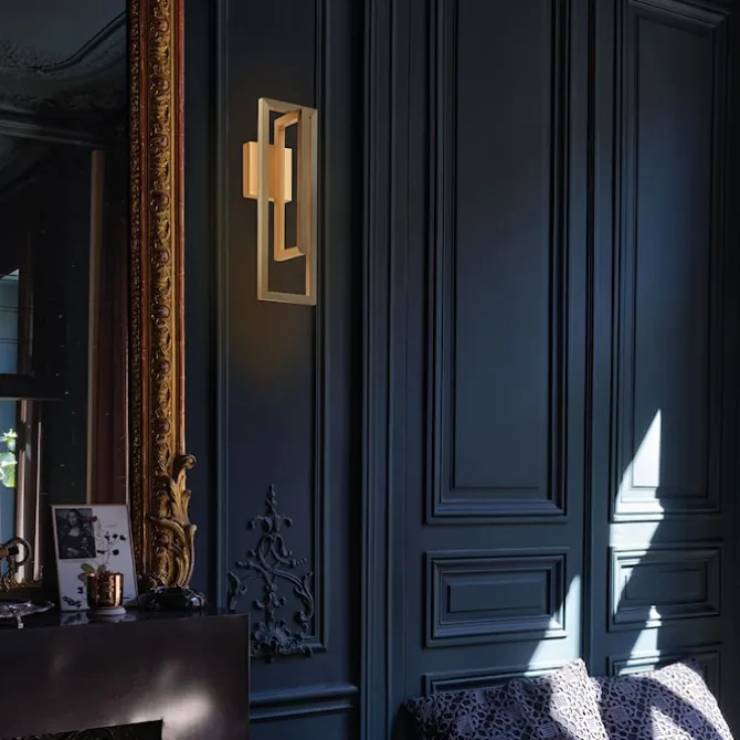 Borely Wall Lamp