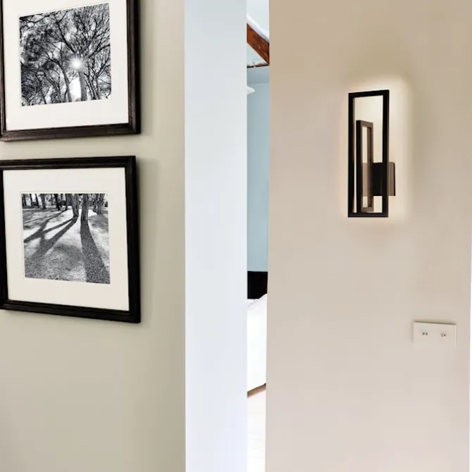 Borely Wall Lamp
