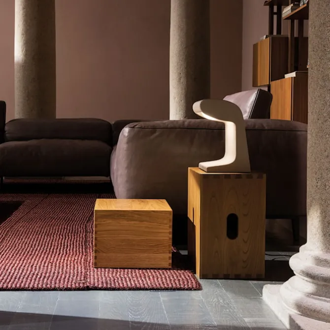 Borne Béton Petite Indoor Lamp