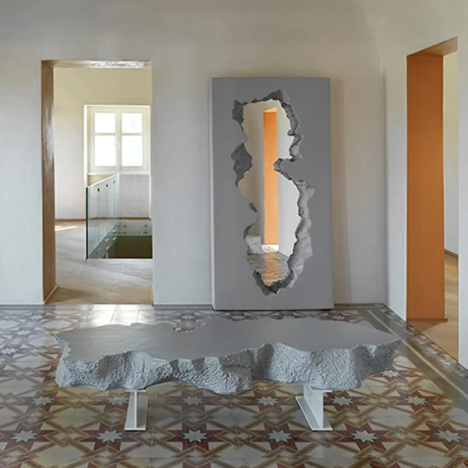 Broken Mirror