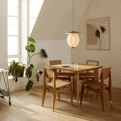 B-Table spisebord