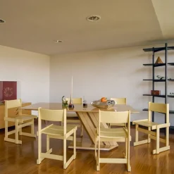 Bullnose Chair