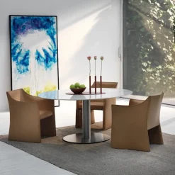 Cap Chair 2