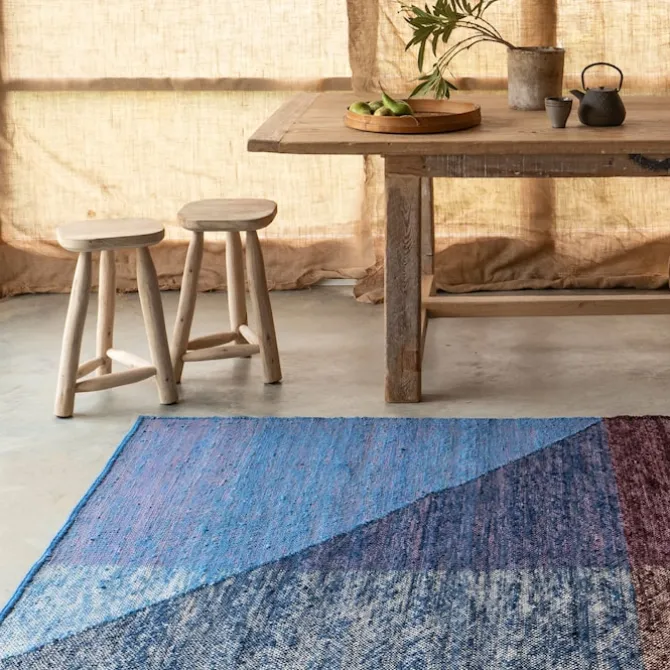 Capas 3 Rug