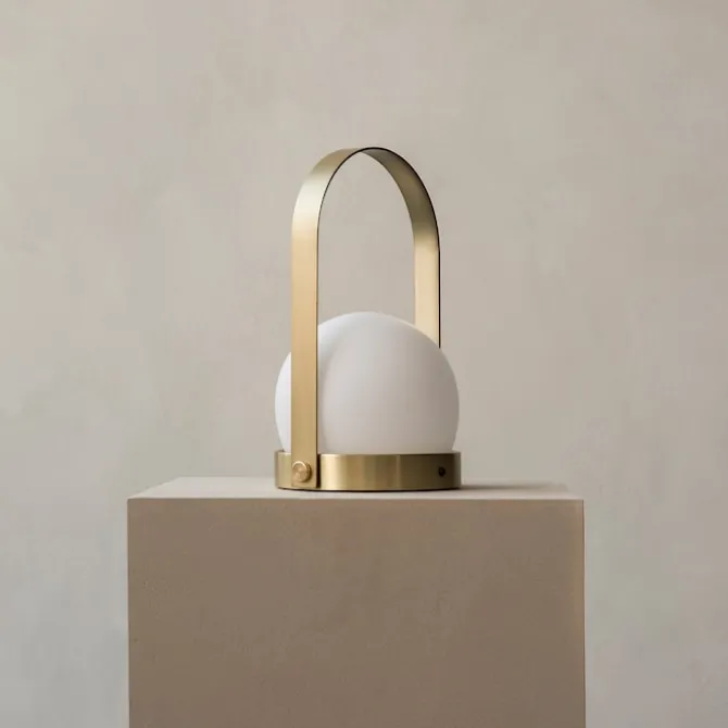 Carrie bærbar utendørslampe