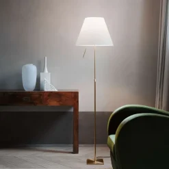 Costanza - Gulvlampe i messing