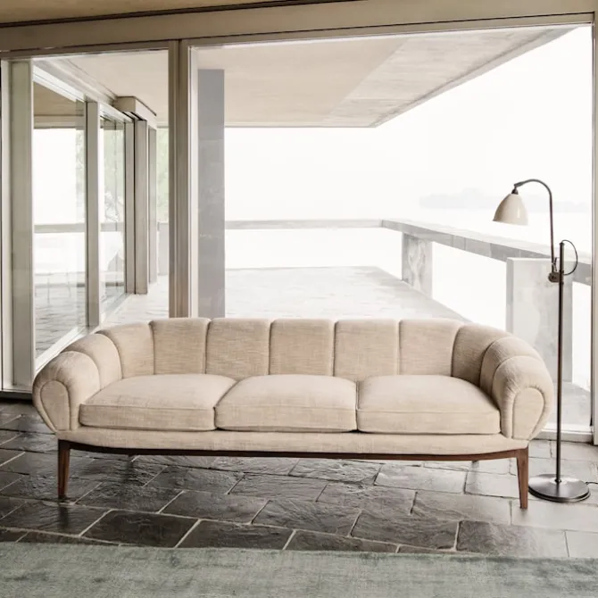 Croissant 3-seters sofa valnøtt