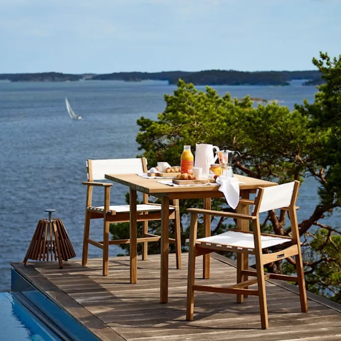 Djurö Armchair