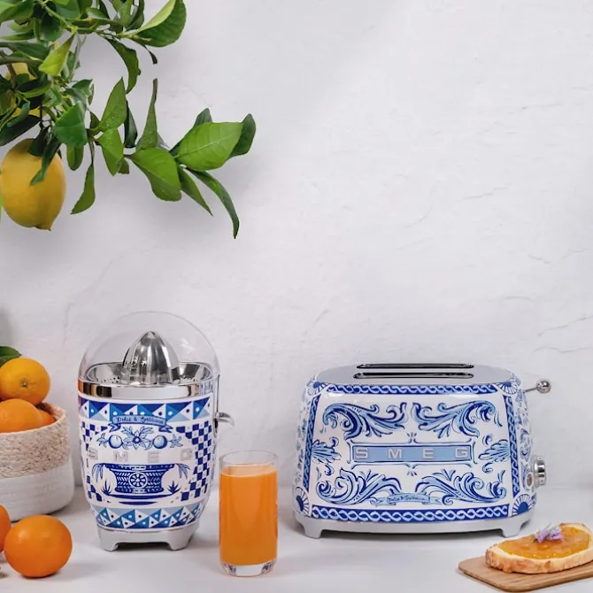 Dolce & Gabbana Milk Frother Blue