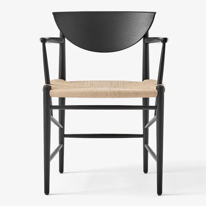 Drawn Chair With Armrest HM4