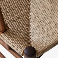 Drawn Chair With Armrest HM4