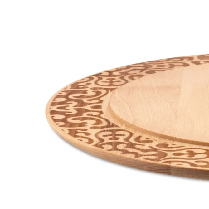 Dressed in wood Cheese board