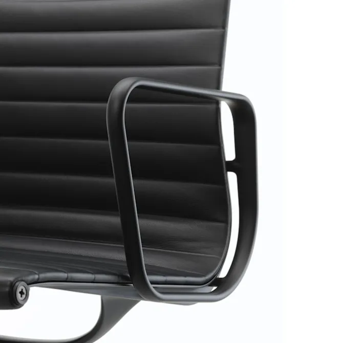 EA 108 skrivebordsstol Black