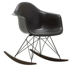 Eames Fiberglass Armchair RAR gyngestol Basic Dark/Dark Maple
