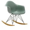 Eames Fiberglass Armchair RAR gyngestol Basic Dark/Golden Maple