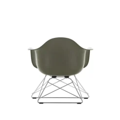 Eames Fiberglass Armchair LAR lenestol Chrome