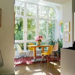 Eames Fiberglass Chair DSR stol Basic Dark