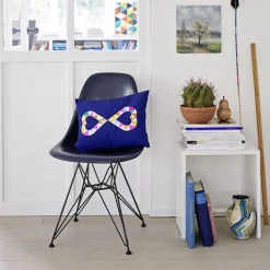 Eames Fiberglass Chair DSR stol Basic Dark