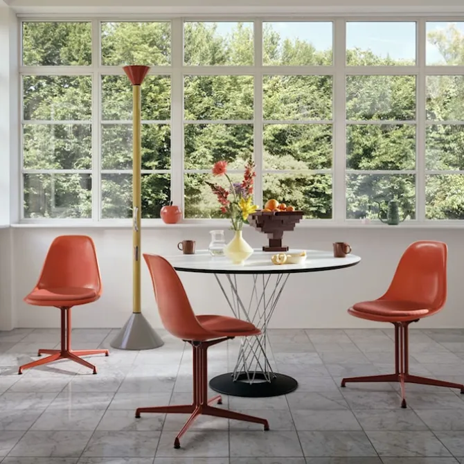 Eames Fiberglass Side Chair stol La Fonda