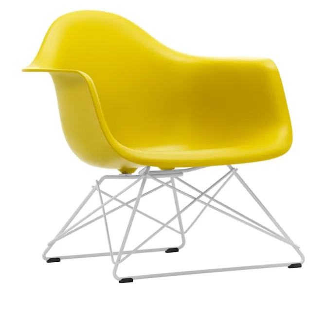 Eames RE Plastic Armchair LAR lenestol White