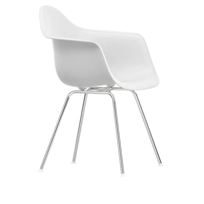 Eames RE Plastic Armchair DAX spisestuestol Chrome