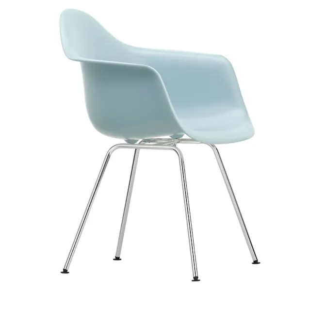 Eames RE Plastic Armchair DAX spisestuestol Chrome